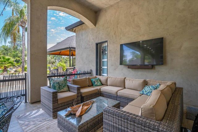 19580 Mockingbird Lane, Redding, CA 96002