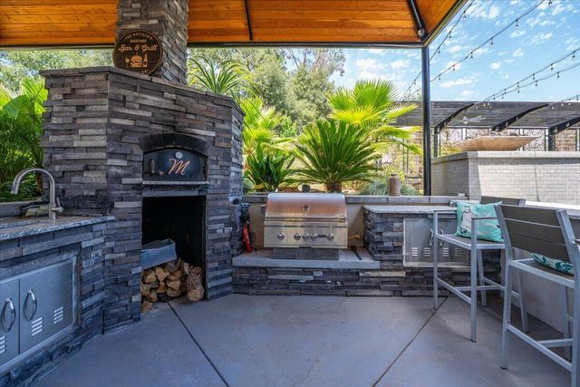 19580 Mockingbird Lane, Redding, CA 96002