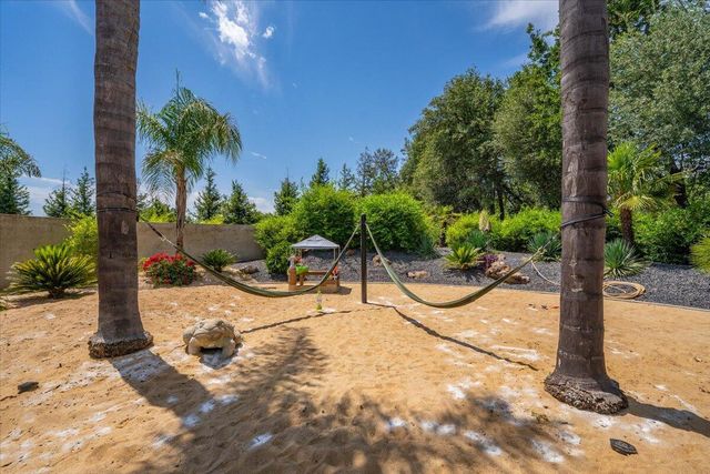 19580 Mockingbird Lane, Redding, CA 96002