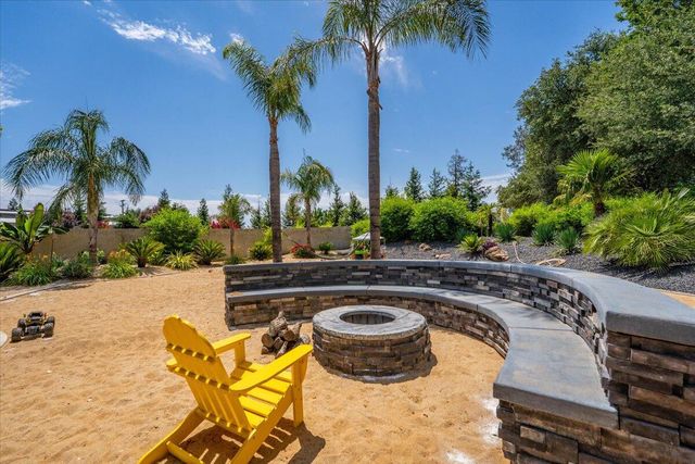 19580 Mockingbird Lane, Redding, CA 96002