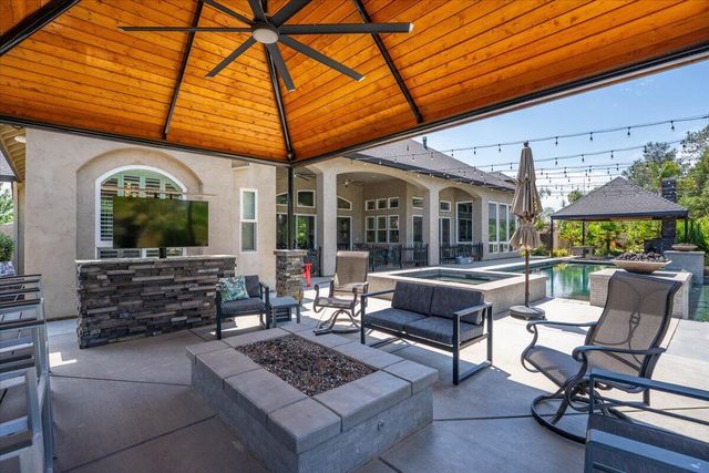 19580 Mockingbird Lane, Redding, CA 96002