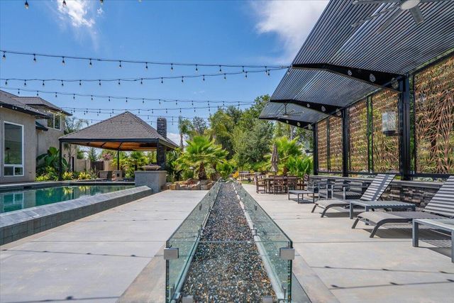 19580 Mockingbird Lane, Redding, CA 96002