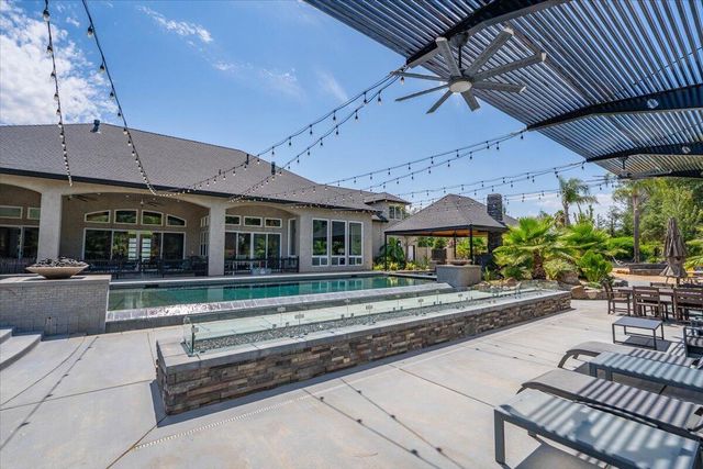 19580 Mockingbird Lane, Redding, CA 96002