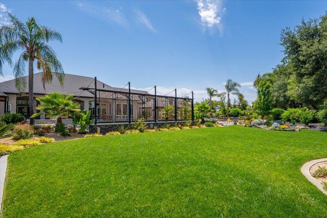 19580 Mockingbird Lane, Redding, CA 96002