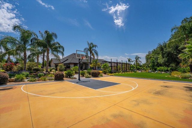 19580 Mockingbird Lane, Redding, CA 96002
