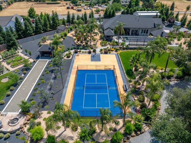 19580 Mockingbird Lane, Redding, CA 96002