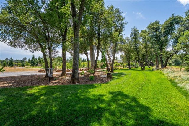 19580 Mockingbird Lane, Redding, CA 96002