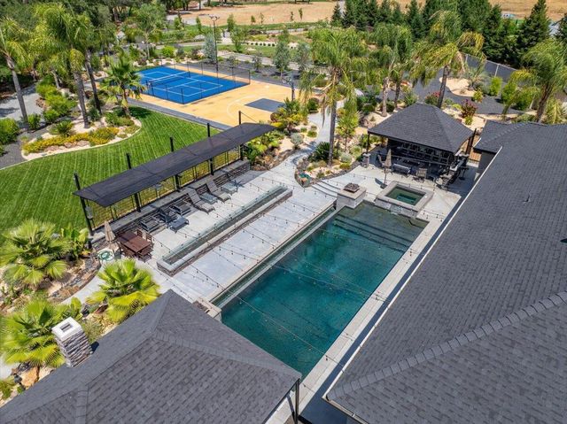 19580 Mockingbird Lane, Redding, CA 96002