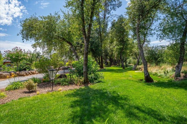 19580 Mockingbird Lane, Redding, CA 96002
