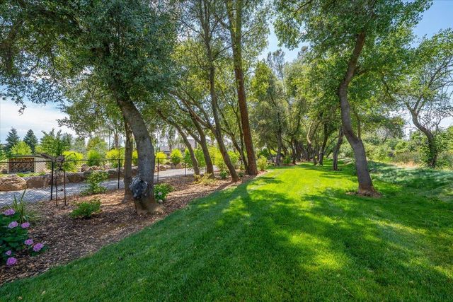 19580 Mockingbird Lane, Redding, CA 96002