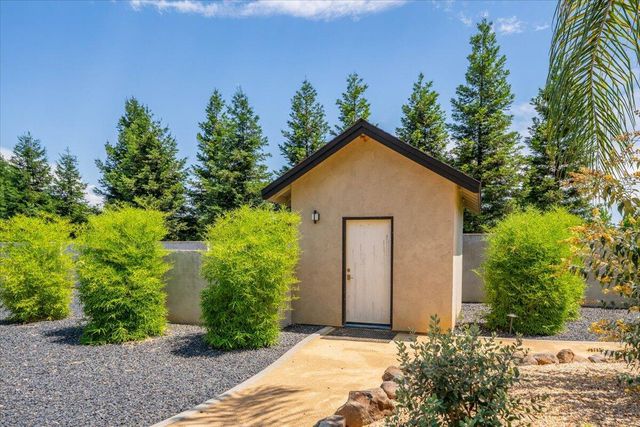 19580 Mockingbird Lane, Redding, CA 96002