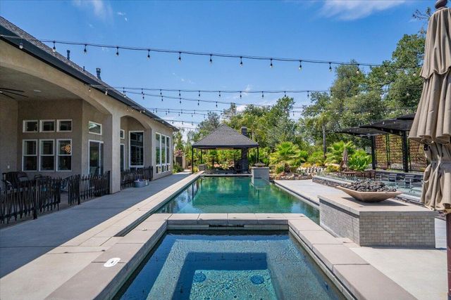 19580 Mockingbird Lane, Redding, CA 96002