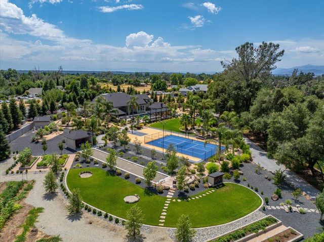19580 Mockingbird Lane, Redding, CA 96002