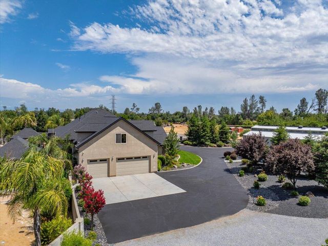 19580 Mockingbird Lane, Redding, CA 96002
