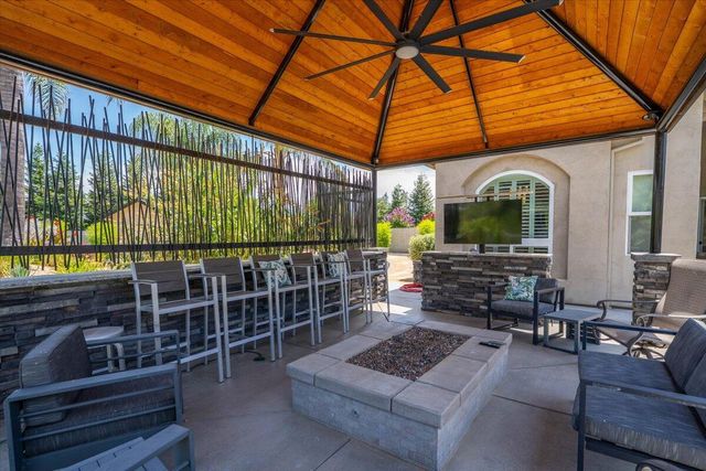 19580 Mockingbird Lane, Redding, CA 96002