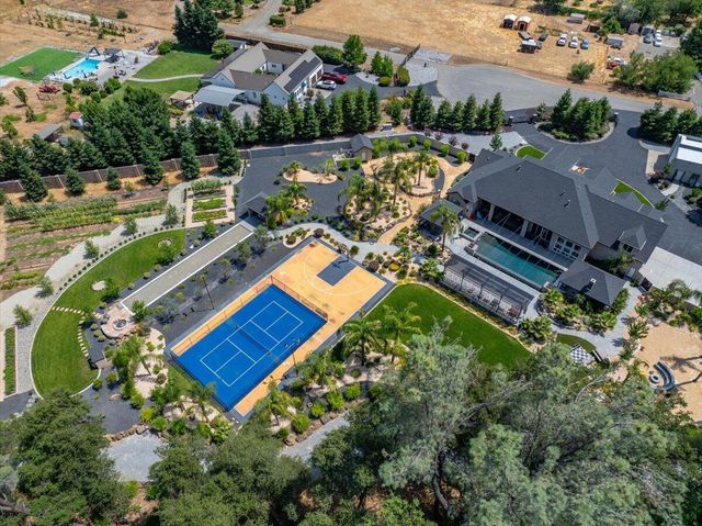 19580 Mockingbird Lane, Redding, CA 96002