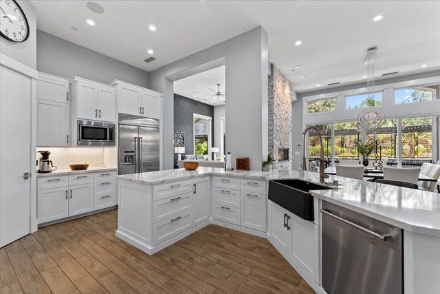 19580 Mockingbird Lane, Redding, CA 96002