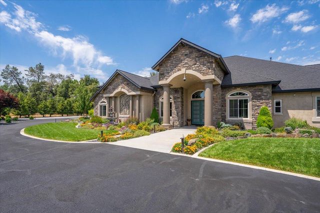 19580 Mockingbird Lane, Redding, CA 96002