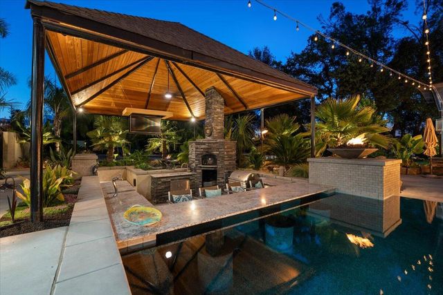 19580 Mockingbird Lane, Redding, CA 96002