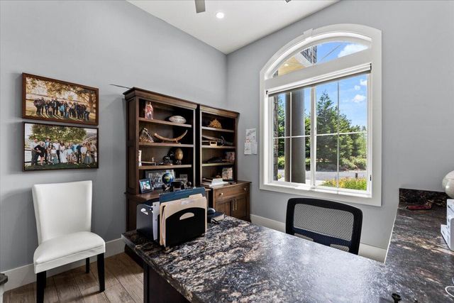 19580 Mockingbird Lane, Redding, CA 96002