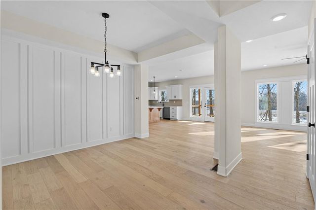 1969 Longview Drive, Liberty, MO 64068