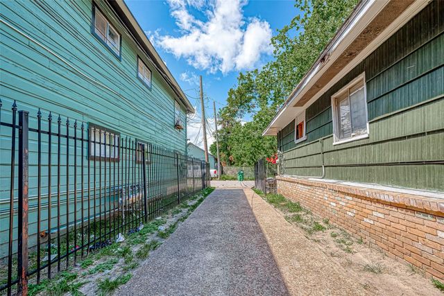 3113 Anita Street, Houston, TX 77004