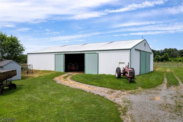 960 Sergeantsville Rd, Delaware Twp., NJ 08559