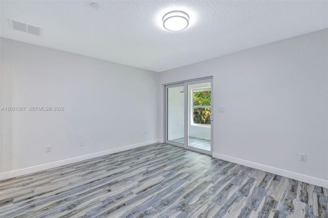 2929 SE Ocean Boulevard F6, Stuart, FL 34996
