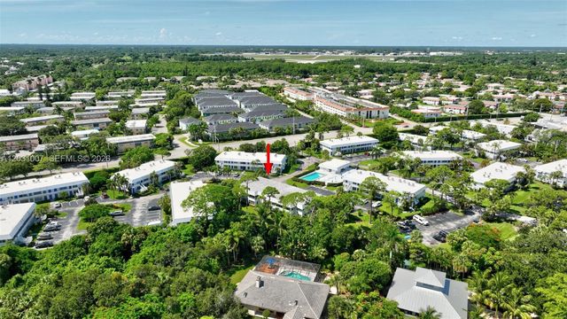 2929 SE Ocean Boulevard F6, Stuart, FL 34996