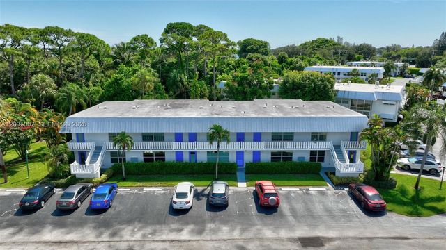 2929 SE Ocean Boulevard F6, Stuart, FL 34996