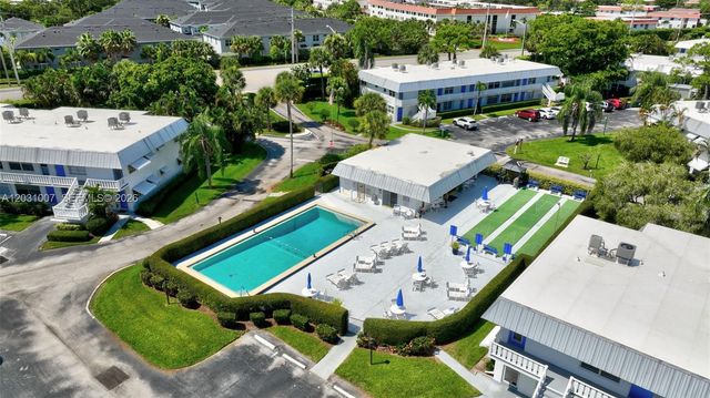 2929 SE Ocean Boulevard F6, Stuart, FL 34996