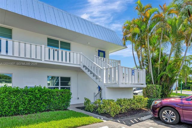 2929 SE Ocean Boulevard F6, Stuart, FL 34996