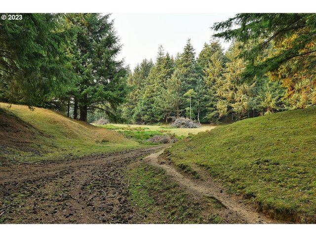 47458 Hwy 101, Langlois, OR 97450