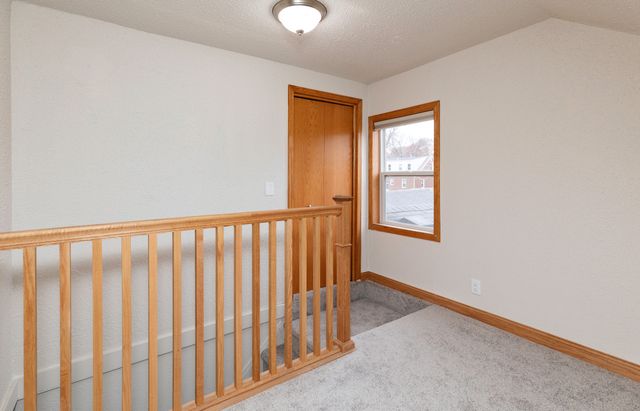 931 Rose Avenue, Des Moines, IA 50315