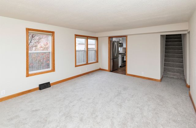 931 Rose Avenue, Des Moines, IA 50315