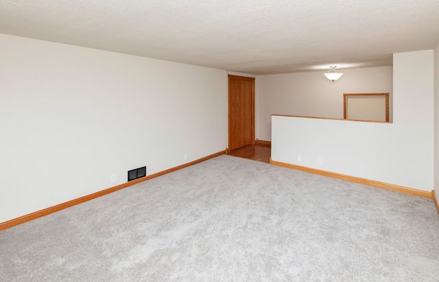 931 Rose Avenue, Des Moines, IA 50315