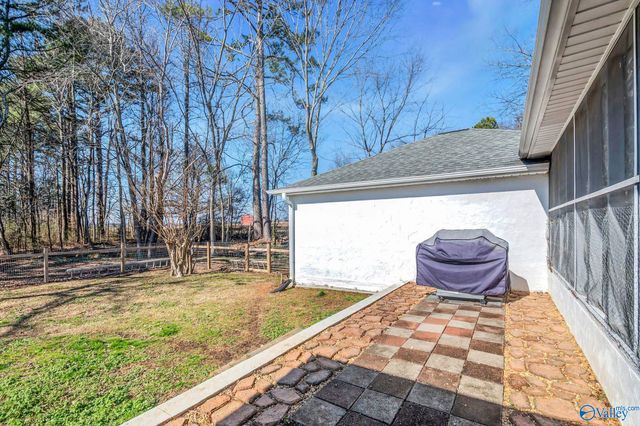 333 County Road 302, Hillsboro, AL 35643