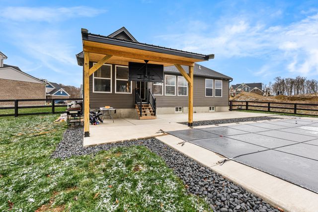 11061 Pinebrook Place, Walton, KY 41094