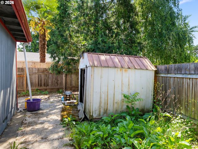 4240 Sw 197TH Ave, Beaverton, OR 97078