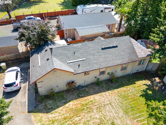 4240 Sw 197TH Ave, Beaverton, OR 97078