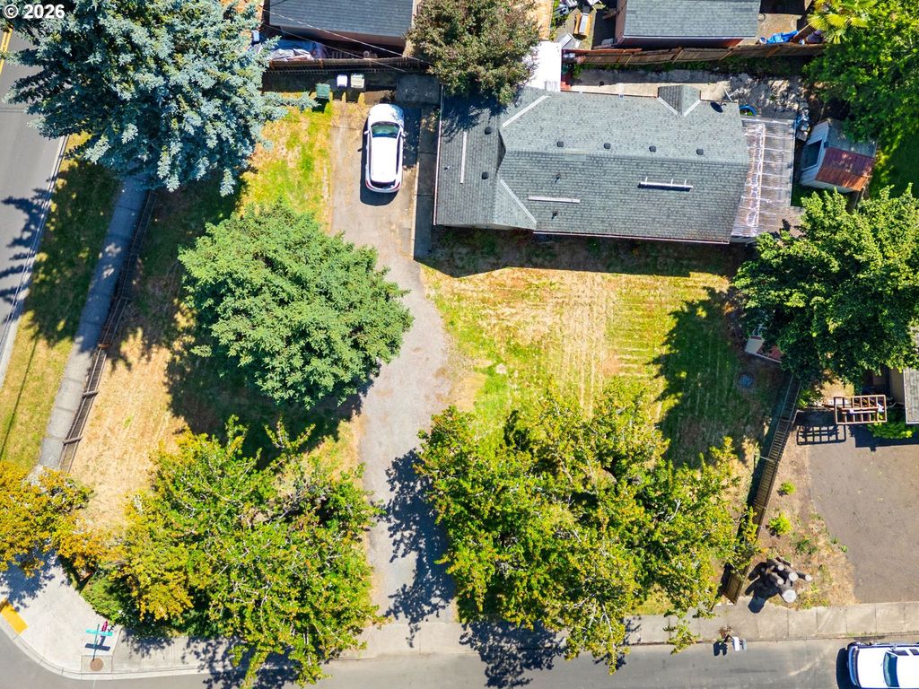 4240 Sw 197TH Ave, Beaverton, OR 97078