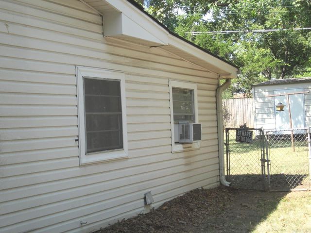 704 W Martin Street, Jacksonville, AR 72076