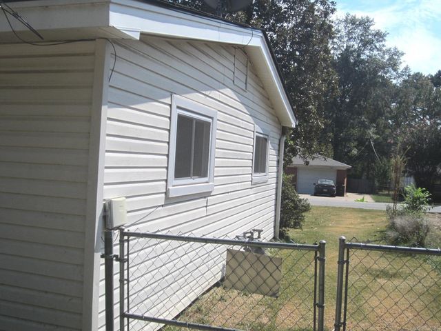 704 W Martin Street, Jacksonville, AR 72076