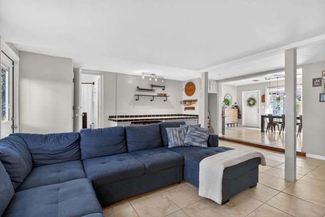 3261 NW 6th Avenue, Fort Lauderdale, FL 33309