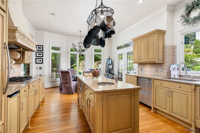 8246 Enterprise NE, Tuscaloosa, AL 35406