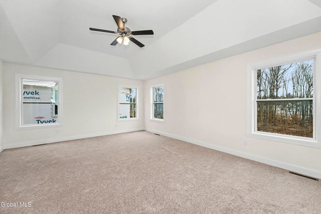 26 Tamarack Street, Ballston, NY 12019