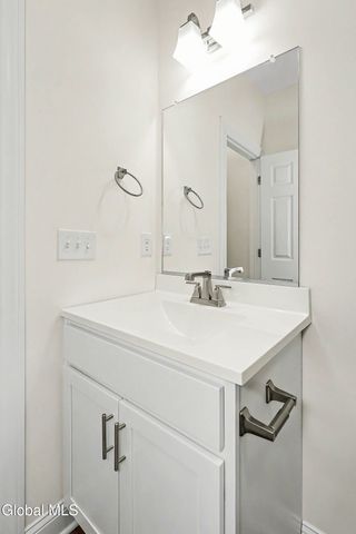 26 Tamarack Street, Ballston, NY 12019