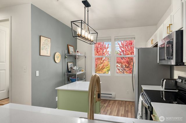 3737 S Holly Park Drive #2, Seattle, WA 98118