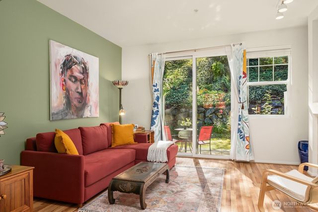 3737 S Holly Park Drive #2, Seattle, WA 98118