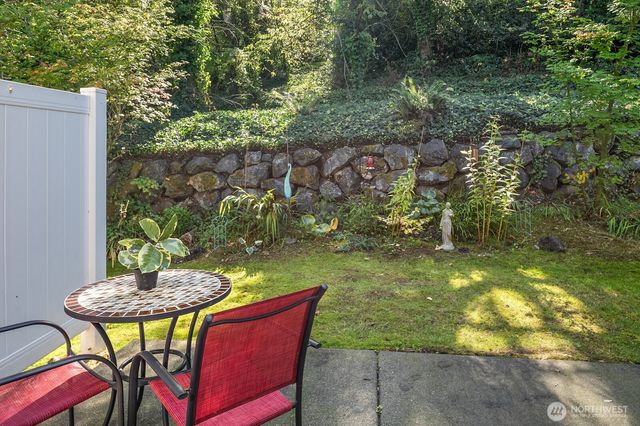 3737 S Holly Park Drive #2, Seattle, WA 98118